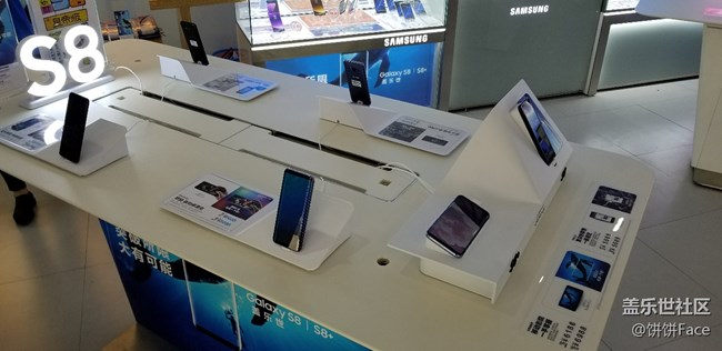 體驗(yàn)三星門店銷售員一天 偶遇社區(qū)死忠粉！