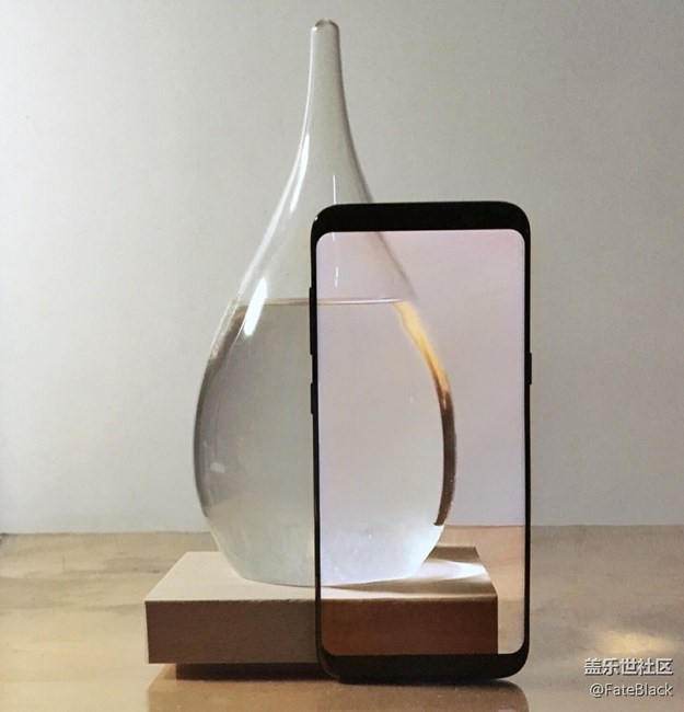 老一輩全面屏手機(jī)和S8對(duì)比照