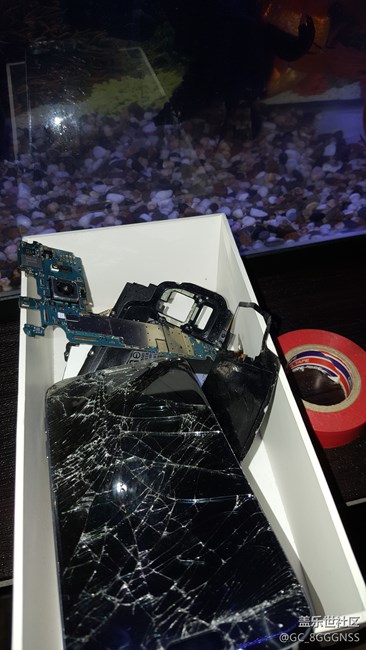 大家別一天到晚圍繞更新問(wèn)題討論個(gè)沒(méi)完。