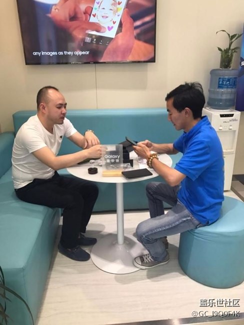 云南昭通機皇三星S8陪你度過生活點滴