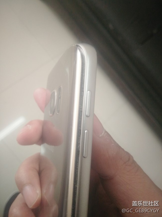 S7電鼓包頂開(kāi)后蓋，電池質(zhì)量如此之差，*如此之難