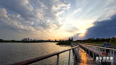 《慢生活》+哈爾濱+現(xiàn)在是冰城18:00點時間。