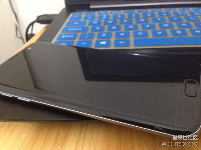 S7 edge  官  翻版