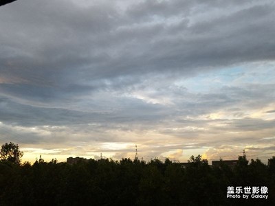 天上的云