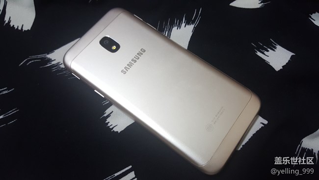 千元手機(jī)的驚喜——J3的第一眼