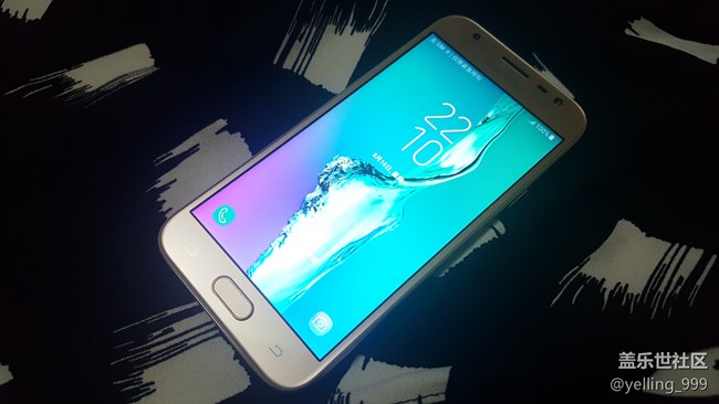 千元手機(jī)的驚喜——J3的第一眼