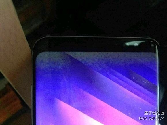 三星s8+自帶壁紙顯示異常
