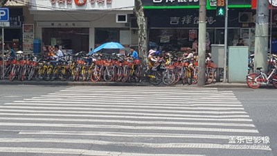 無(wú)處安放的共享單車