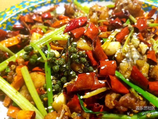 不喜歡排隊，不喜歡花椒，僅僅喜歡沒有骨頭的酸菜魚