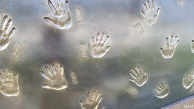 創(chuàng)造者，見證人