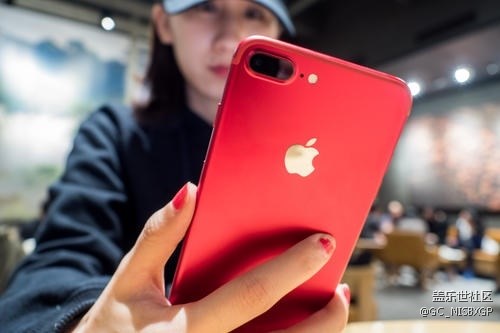 旗艦對決：三星Note8與蘋果iPhone 7 Plus人像模式同框PK