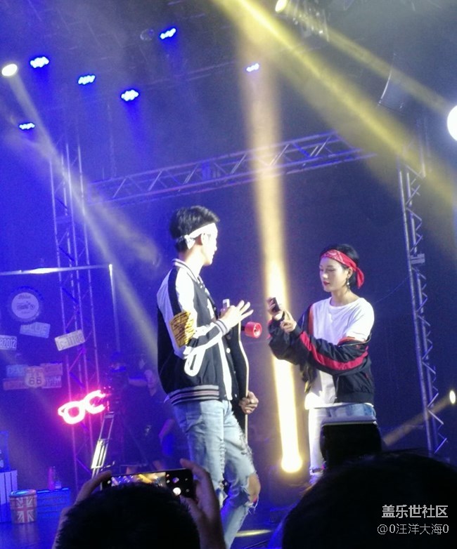 C8手機(jī)發(fā)布，我在現(xiàn)場(chǎng)。