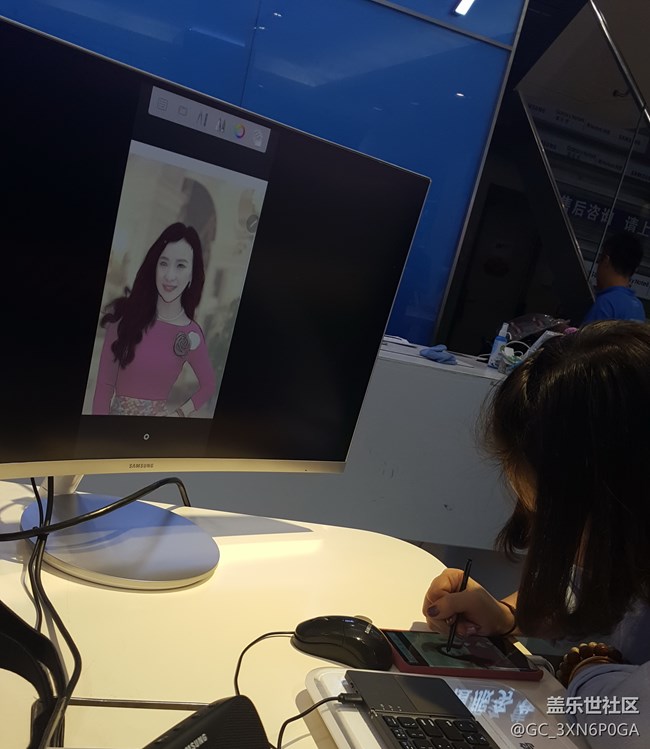 NOTE8成都體驗會 快速走過