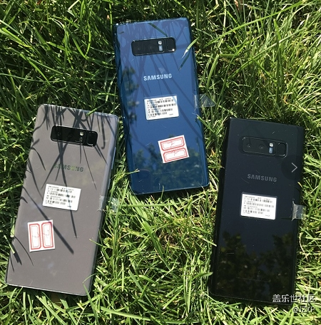 N8黑藍灰粉金五色，大家說說什么顏色好看 ！