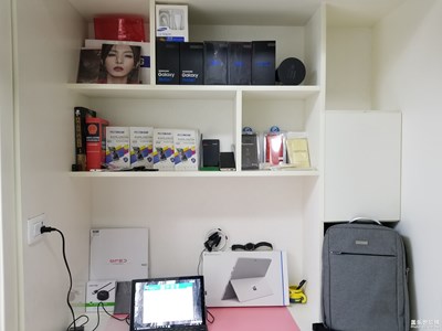 三星粉。。一直用三星 NOTE8暗光拍攝