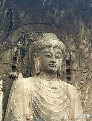 龍門石窟