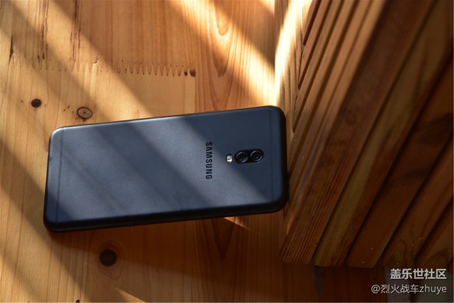 三星中國特供機C8——中端機的新選擇