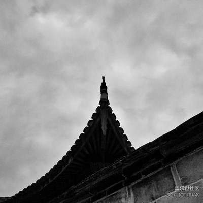 恍如隔世，歷歷在目