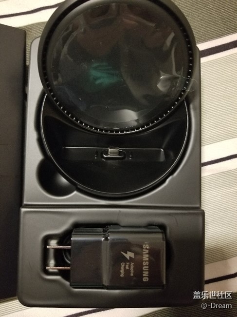 我的擴(kuò)展塢也到了，是國(guó)行的。