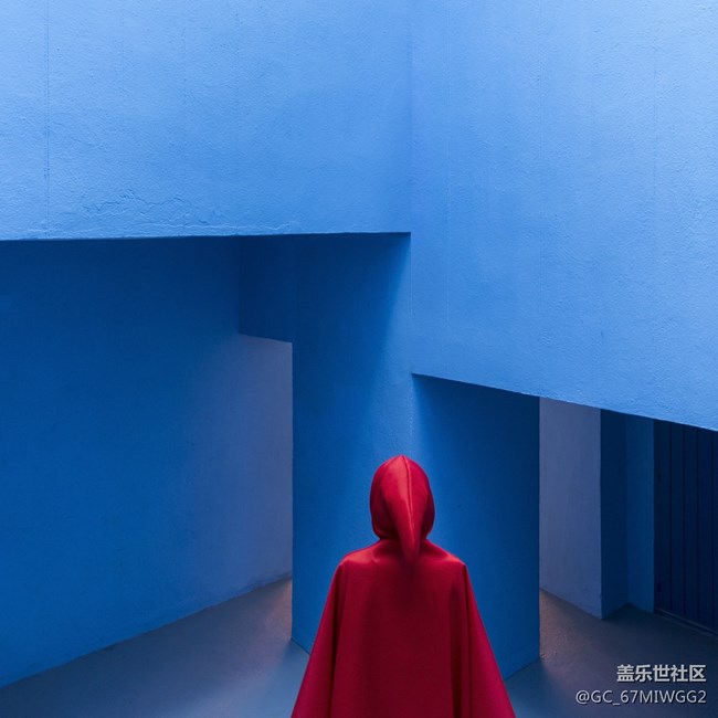 不想拍標(biāo)準(zhǔn)游客照，看下這對(duì)情侶怎么做