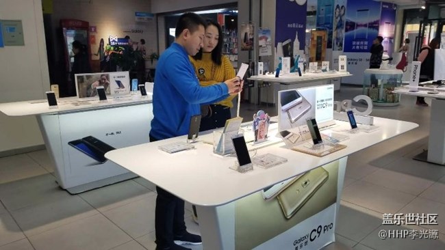 遼寧分公司 鞍山小區(qū) 為夢而戰(zhàn)團隊 兒女行千里父母思萬千