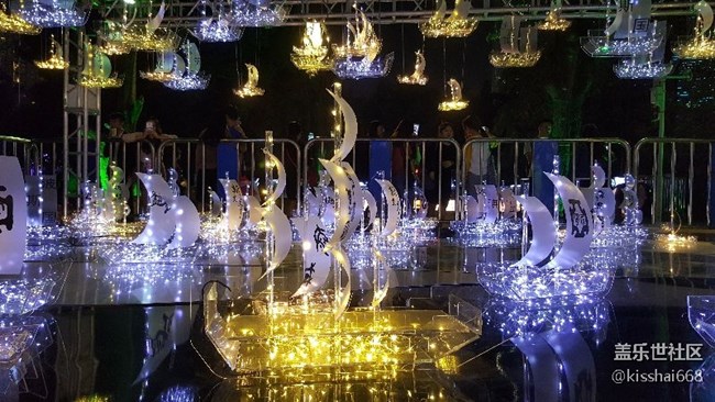 再發(fā)一波照片