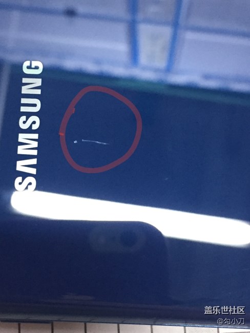 note8后蓋很容易刮花