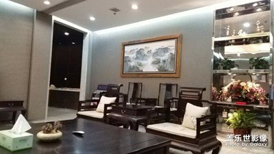 空蕩蕩的福州長樂機(jī)場VIP候機(jī)室