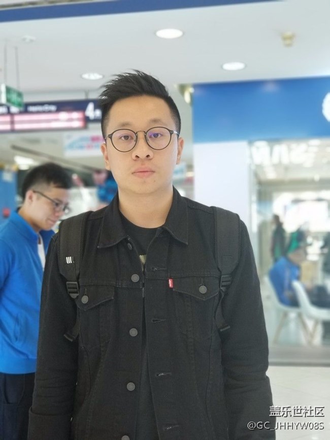 升級(jí)后雙攝頭畫(huà)質(zhì)大大降低