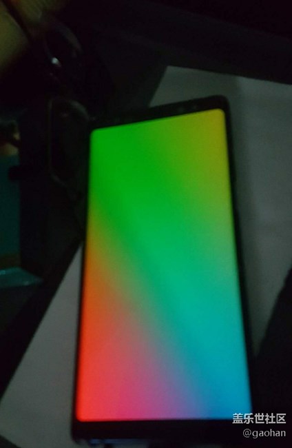 緊急求助:> Note8充電花屏正常嗎？