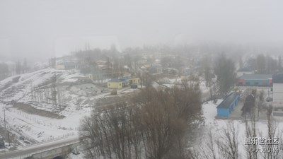 旅途中的小山村