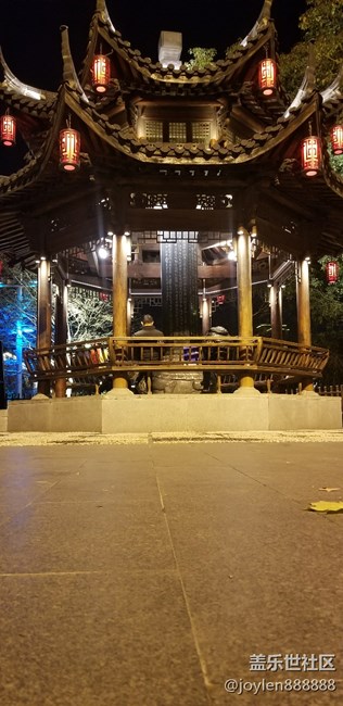 Note  8雙攝鏡頭的實(shí)時(shí)虛化加上夜視儀就是強(qiáng)