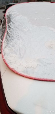 凝凍天氣。。。把車都凍住了。。