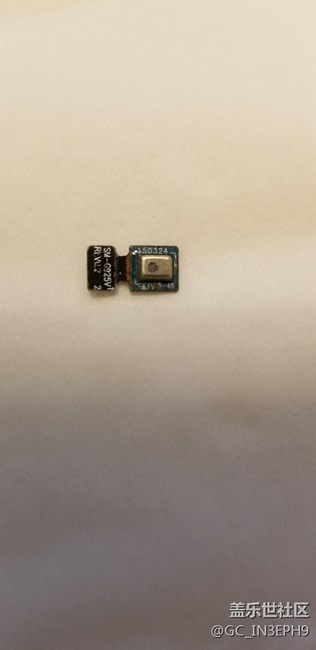 求助這是Galaxy S6 edge上的什么零件