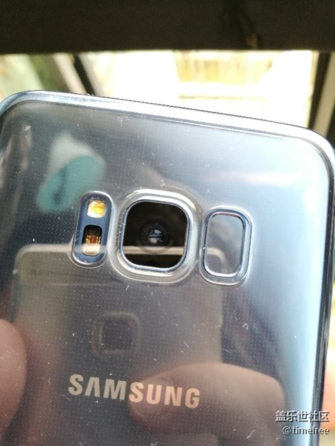 攝像頭里進(jìn)灰了