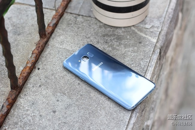 以S8+的素質現(xiàn)在一點也不過時，價格適中，合適入手