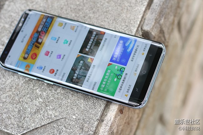以S8+的素質現(xiàn)在一點也不過時，價格適中，合適入手