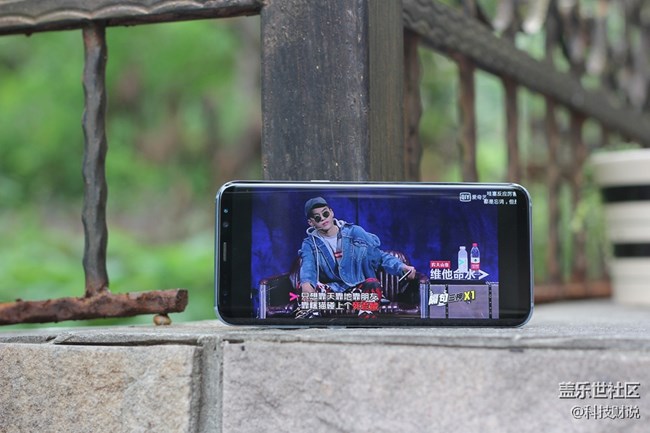以S8+的素質現(xiàn)在一點也不過時，價格適中，合適入手