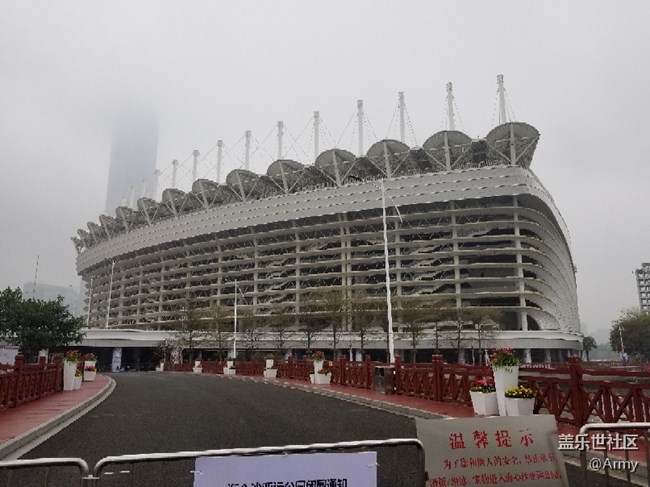 廣州三星發(fā)布會(huì)現(xiàn)場(chǎng)進(jìn)不去