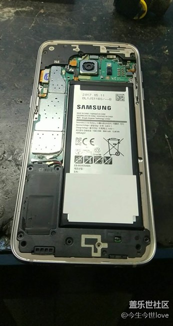 用了兩年的s7edge更換電池！