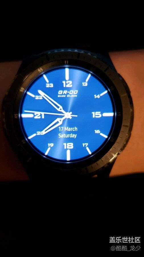 Gear s3（先鋒版），升級(jí)TIZEN 3.0后表盤變英文