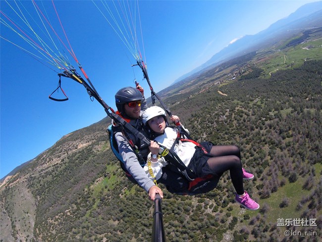 小妮子的浪漫土耳其之旅-滑翔傘