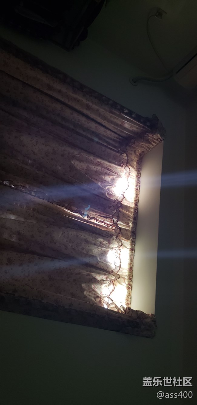 求助：拍照出現(xiàn)藍(lán)*斑