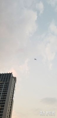 難道一定有錢才快樂？