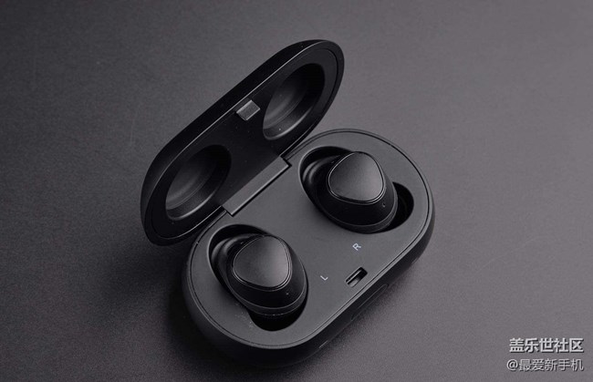 上班族的忠實陪伴者——三星IconX 2018*