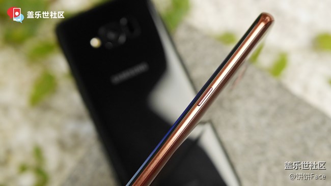 低調(diào)不失奢華 三星Galaxy S輕奢版美圖賞