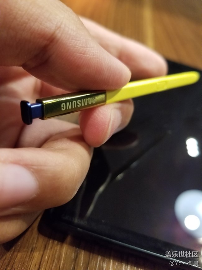 【三星Galaxy Note9首發(fā)評測】低調(diào)美男子，內(nèi)在大提升！