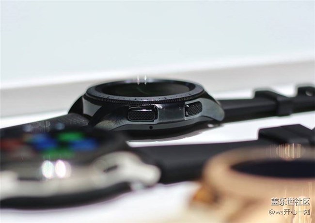 三星Galaxy Watch現(xiàn)場實拍圖賞：看上去就像是一塊真機械表