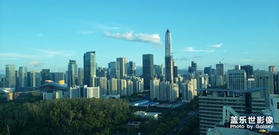 臺(tái)風(fēng)過(guò)后的深圳