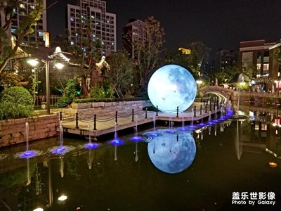 【熱愛生活】+節(jié)日氣氛